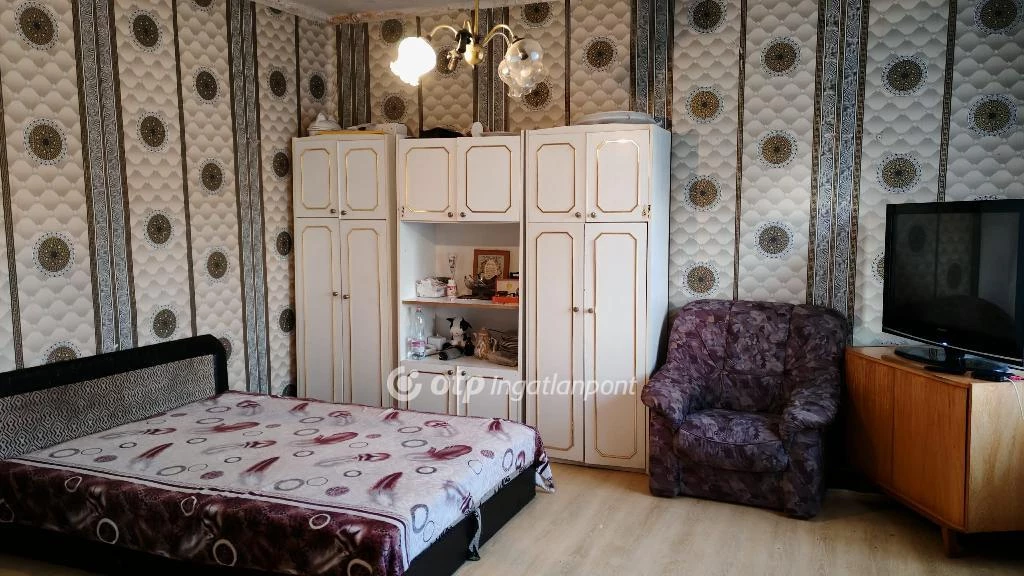 Eladó Ház, Jászfényszaru