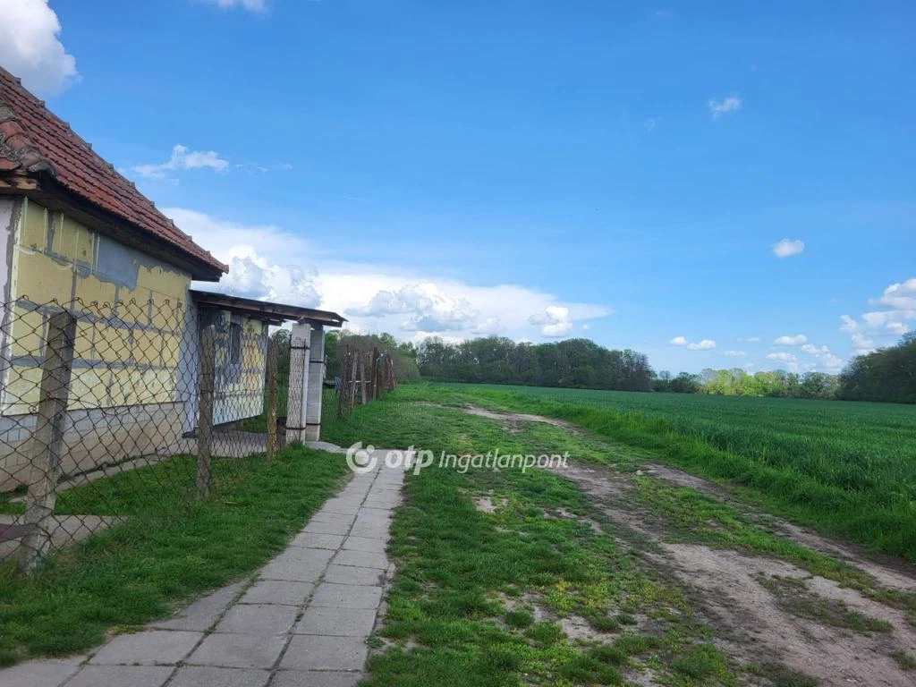 Eladó Ház, Zsámbok