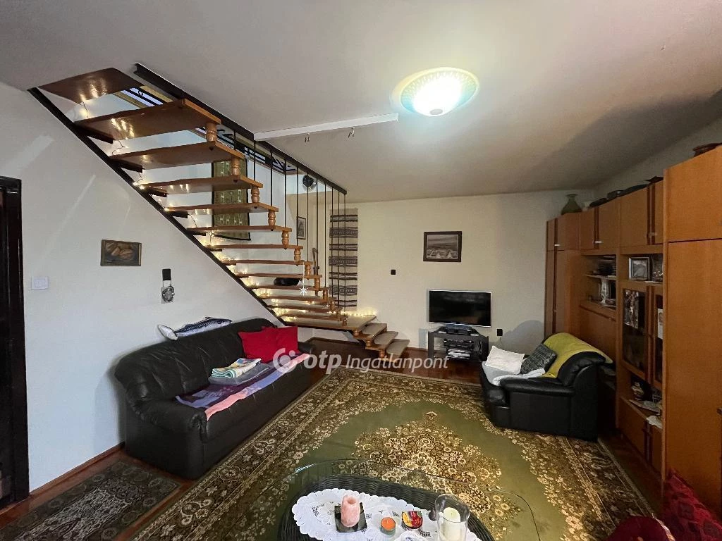 Eladó Ház, Püspökladány