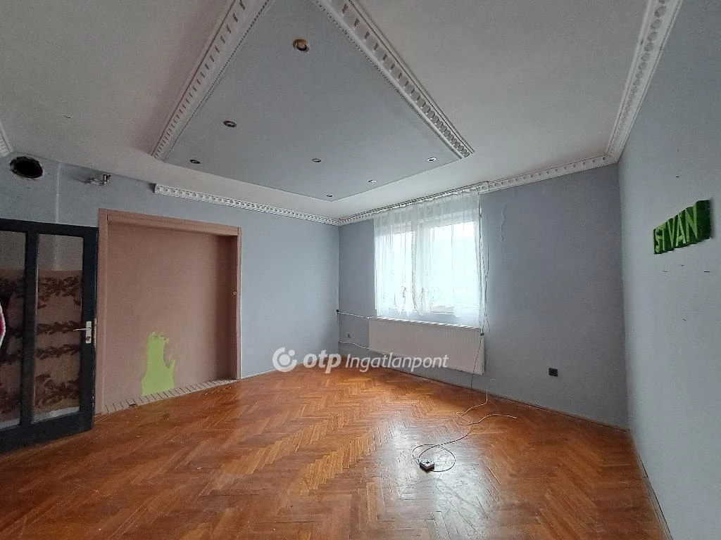 Eladó Ház, Kisújszállás