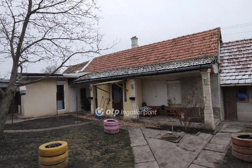 Eladó Ház, Jászberény