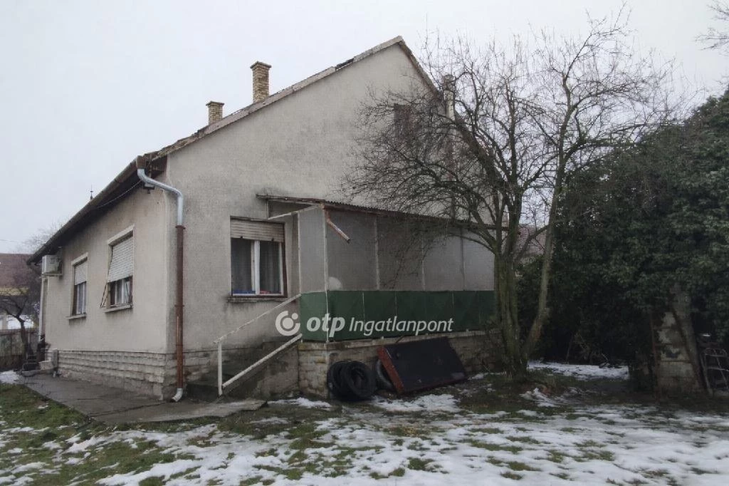 Eladó Ház, Alattyán