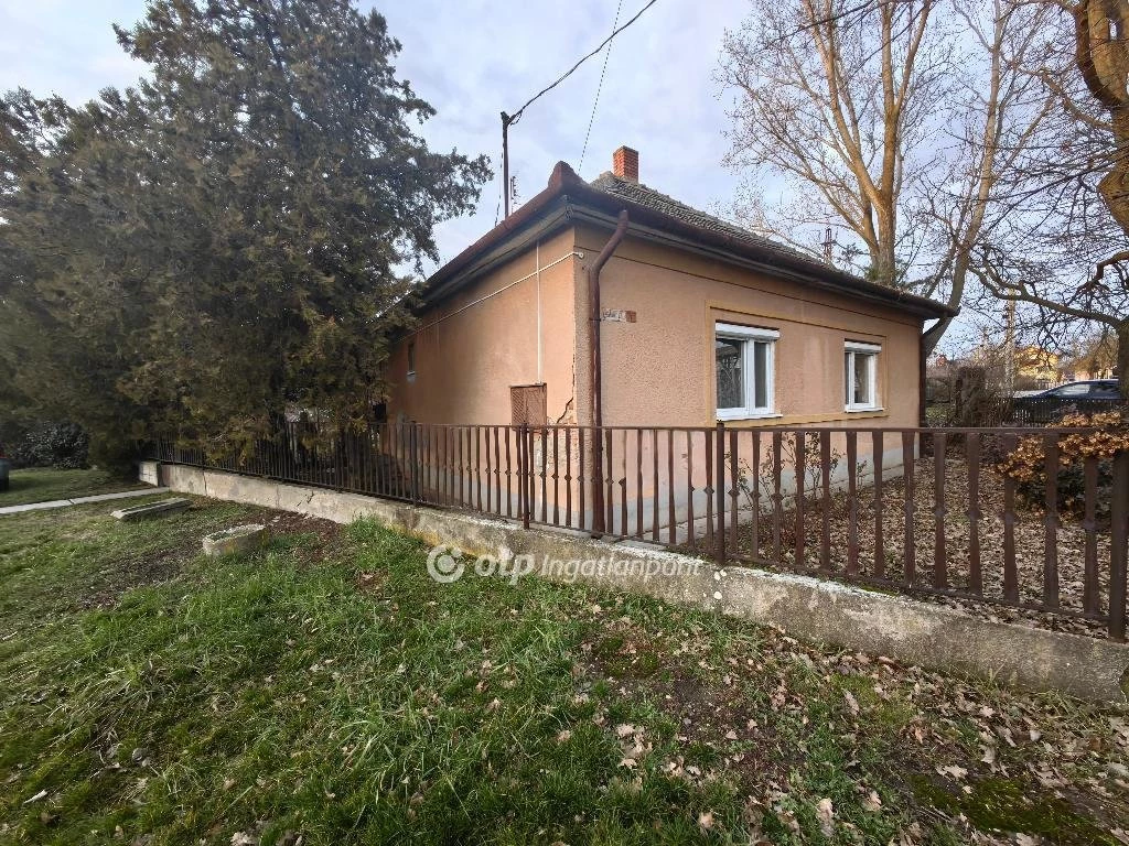 Eladó Ház, Püspökladány