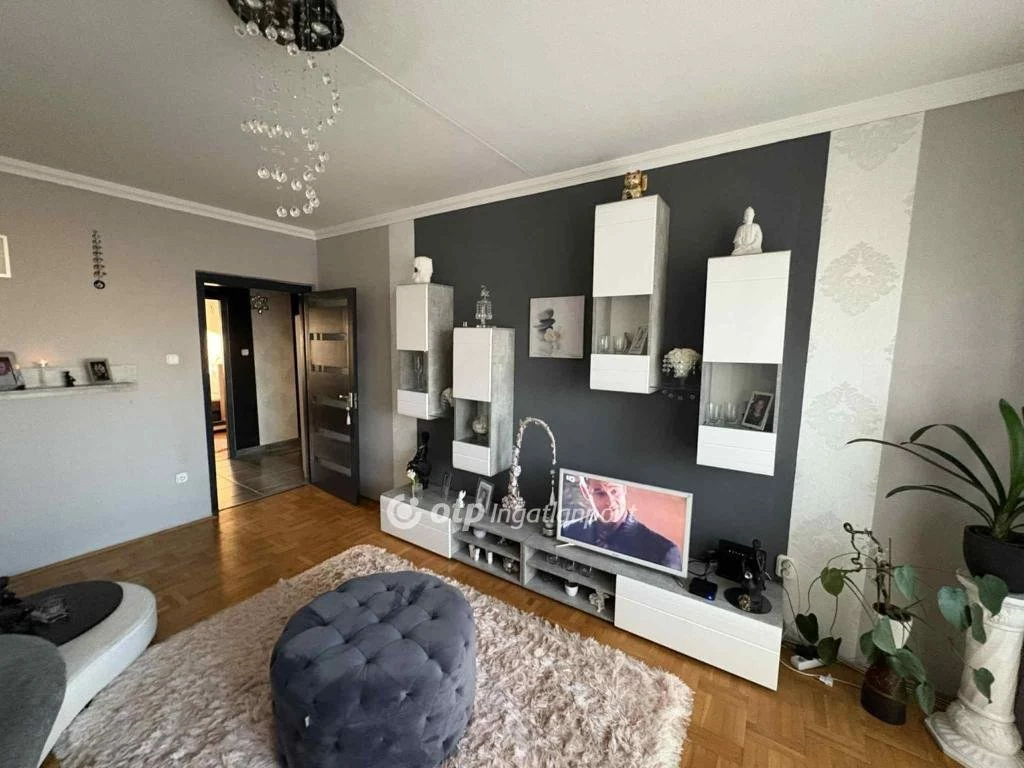 Eladó Lakás, Hajdúszoboszló