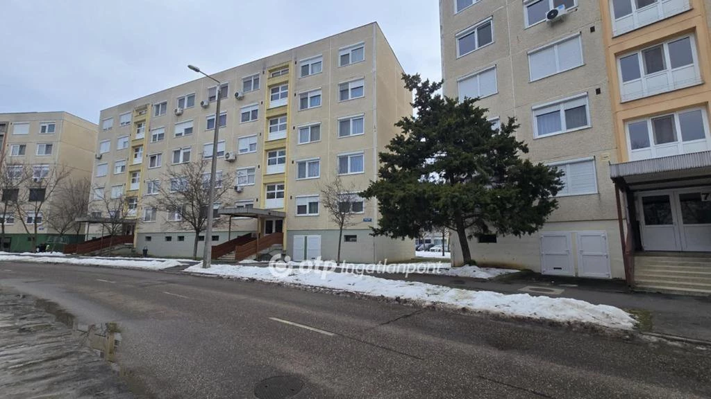 Eladó Lakás, Hajdúszoboszló