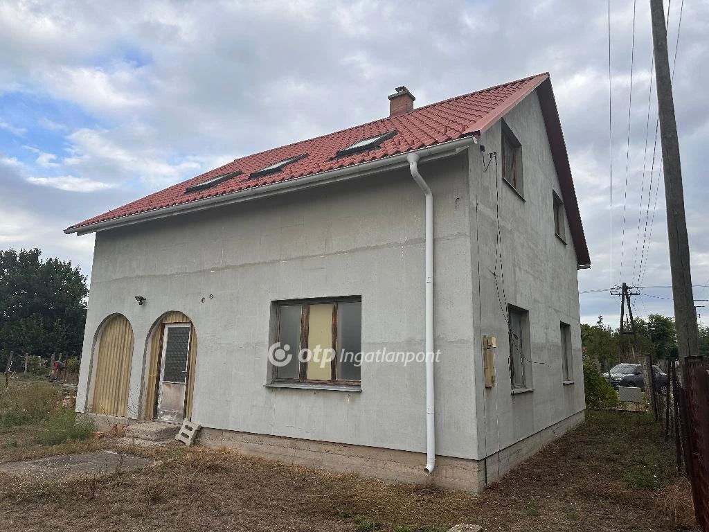 c3-1-name c2-1-name, Cegléd