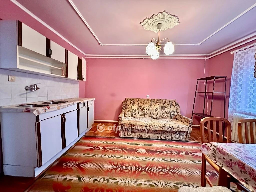 c3-1-name c2-1-name, Albertirsa