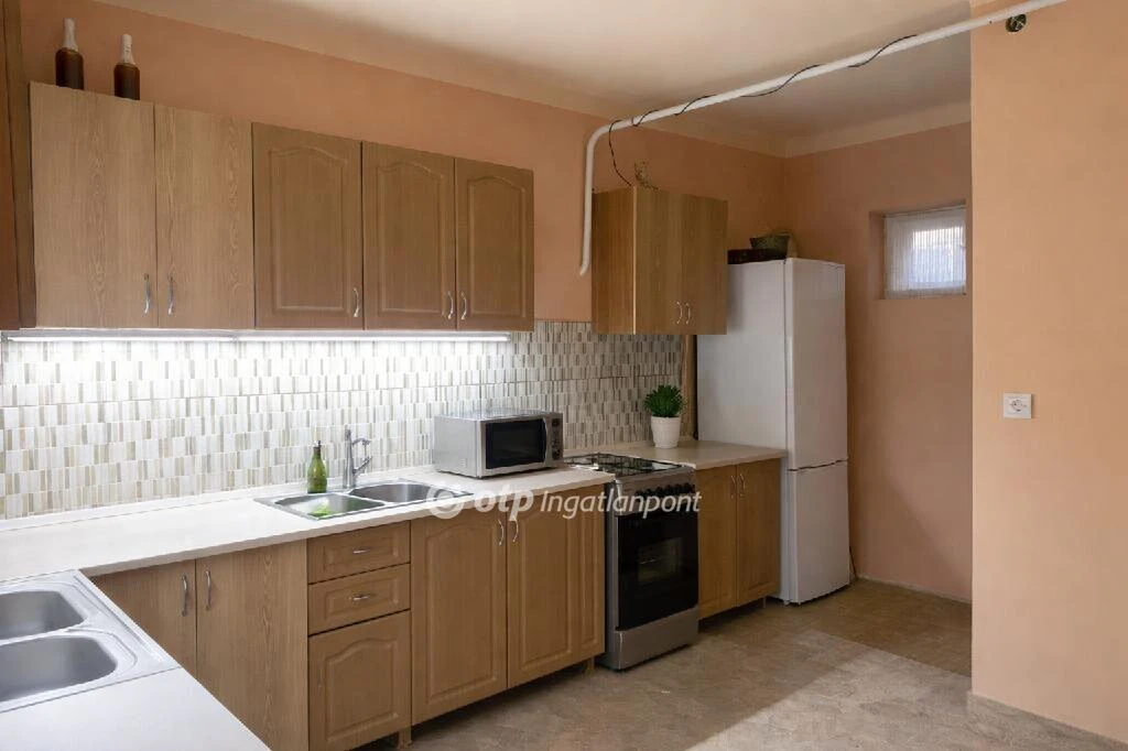 c3-1-name c2-1-name, Cegléd