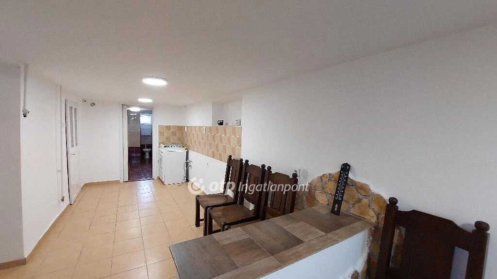 Eladó Ház, Kisújszállás