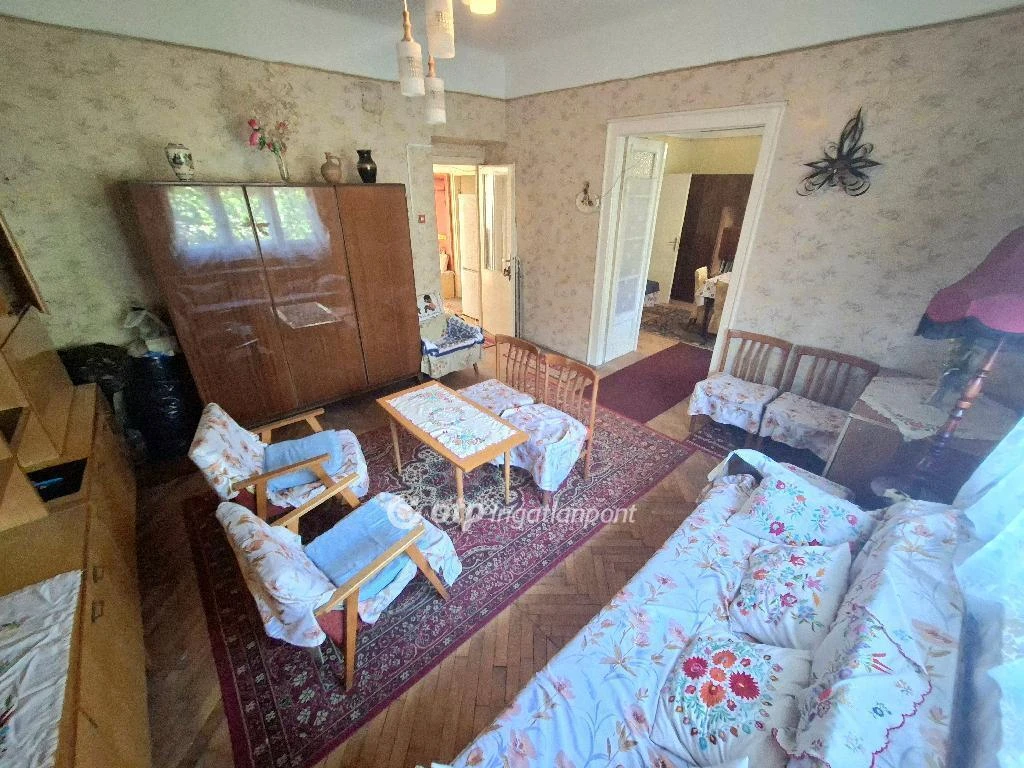 Eladó Ház, Budapest 16. ker.