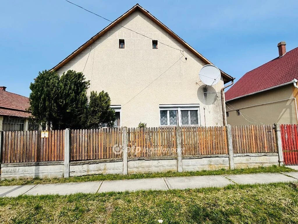 Eladó Ház, Püspökladány