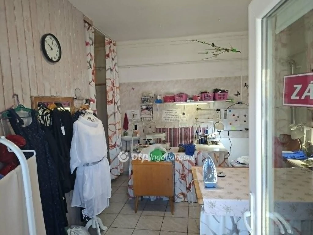 Eladó Ház, Albertirsa