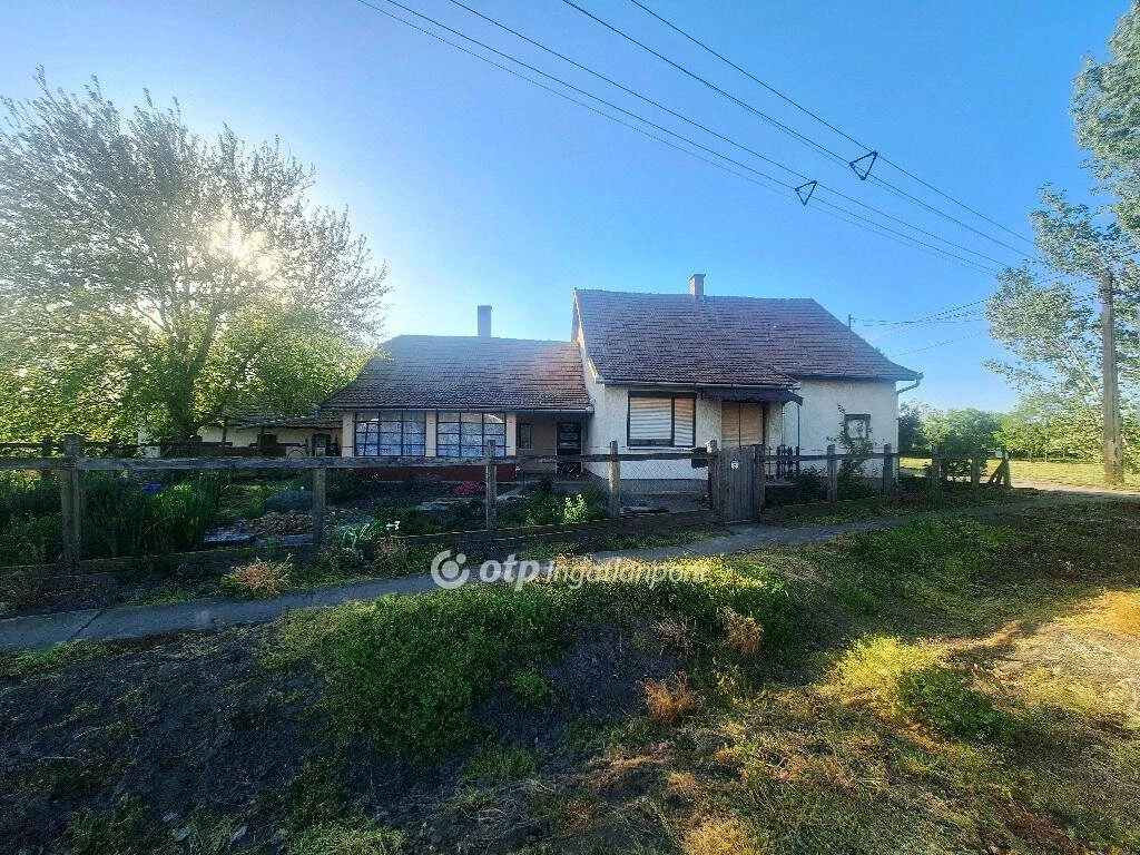 Eladó Ház, Füzesgyarmat