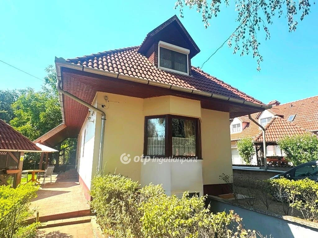 Eladó Ház, Tiszafüred
