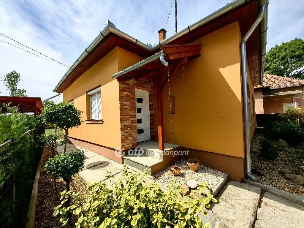 Eladó Ház, Szeghalom