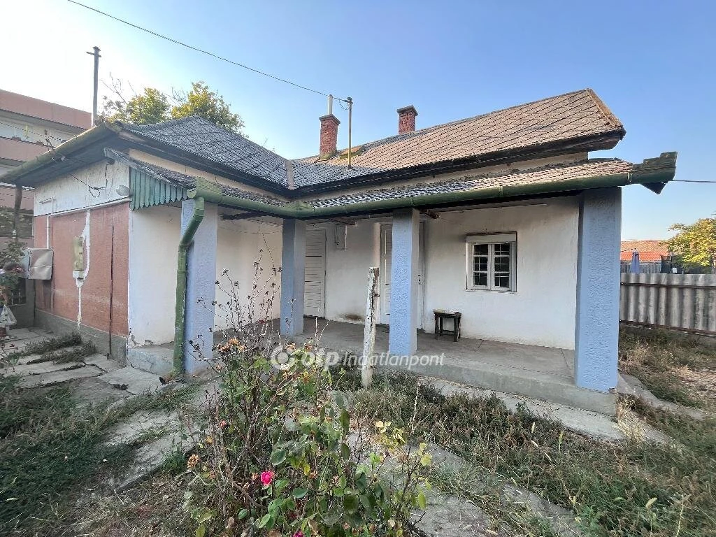 Eladó Ház, Kunhegyes
