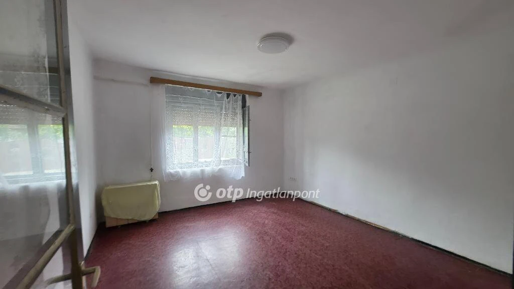 Eladó Ház, Kisújszállás