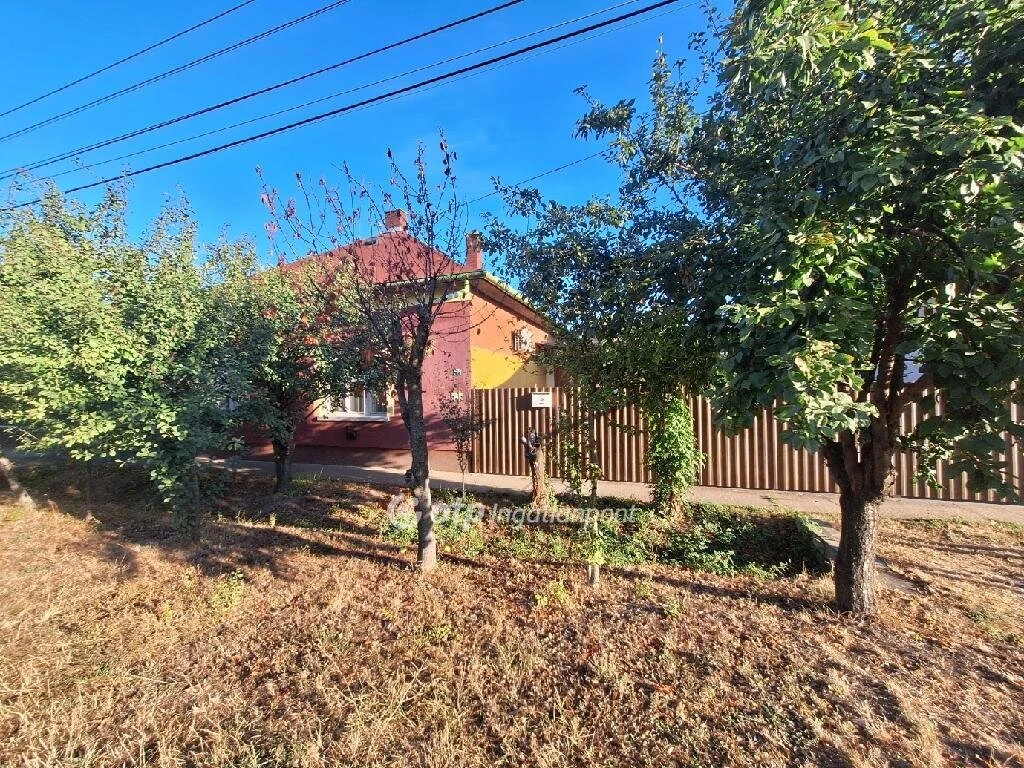 Eladó Ház, Karcag