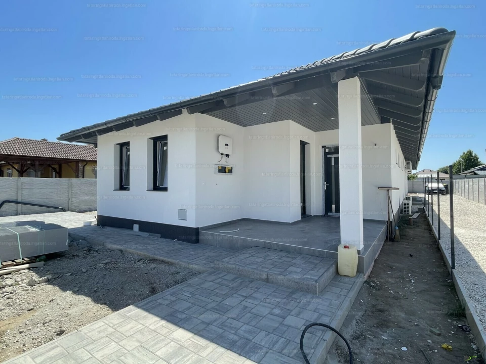 For sale house, Kakucs