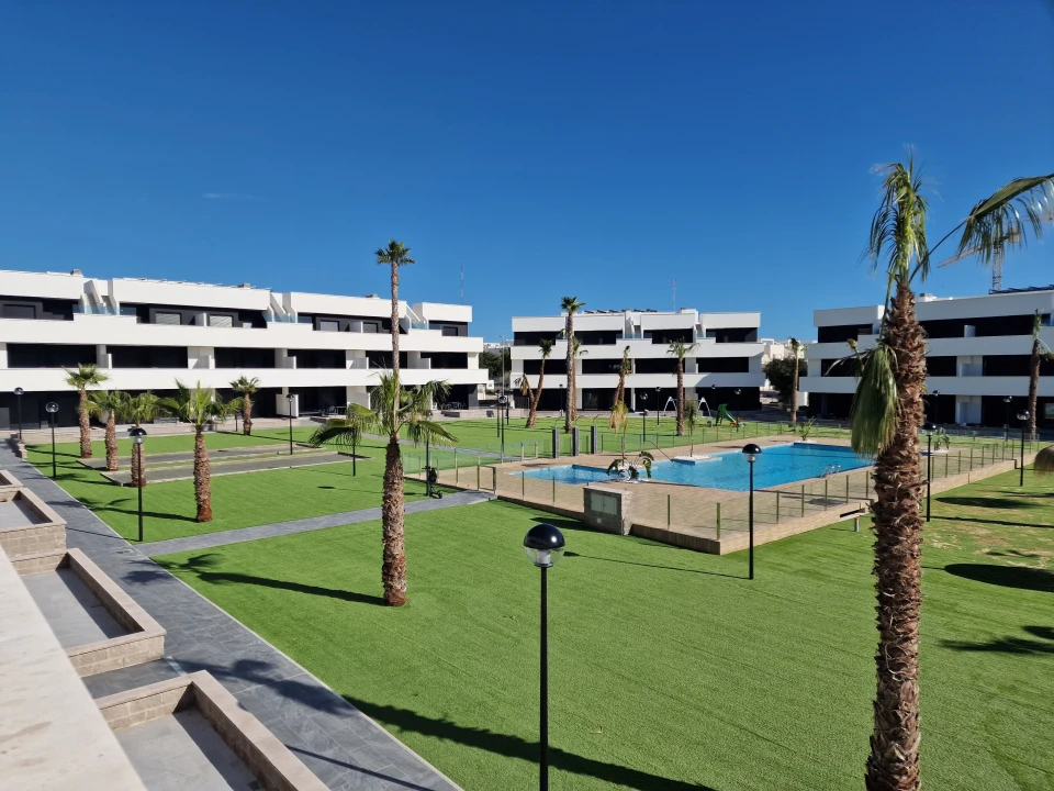 Eladó téglalakás, Guardamar del segura