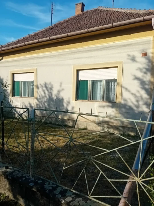 Eladó családi ház, Gyomaendrőd