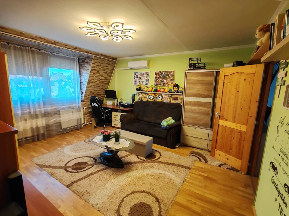 Eladó panellakás, Debrecen, Derék utca