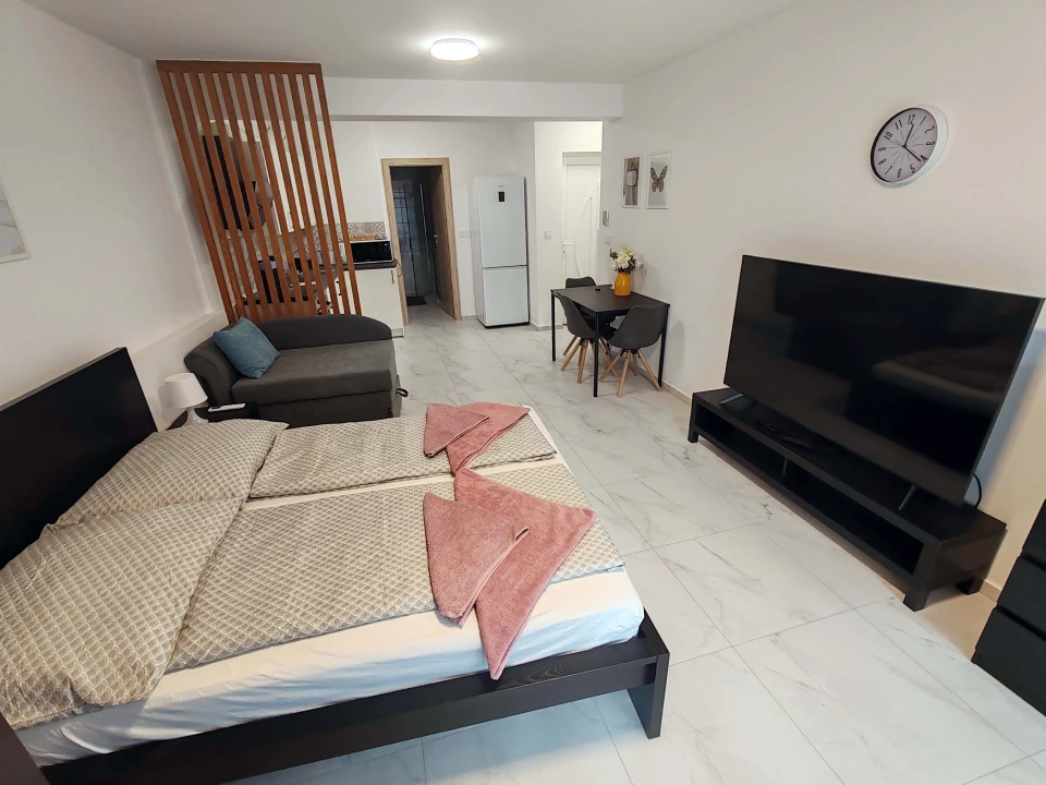 Eladó téglalakás, Debrecen