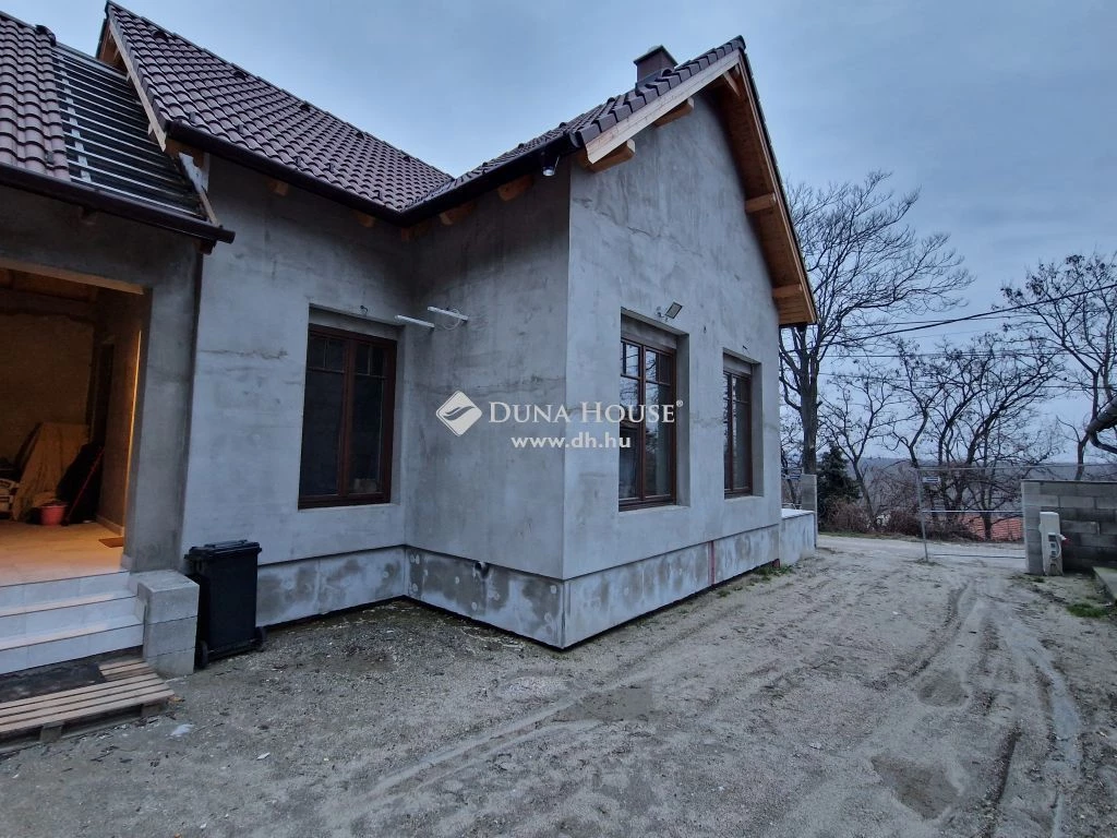 Eladó Ház, Érd