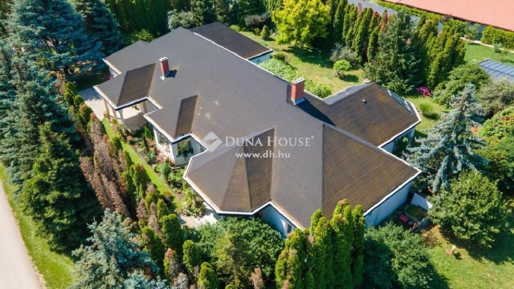 c3-1-name c2-1-name, Velence