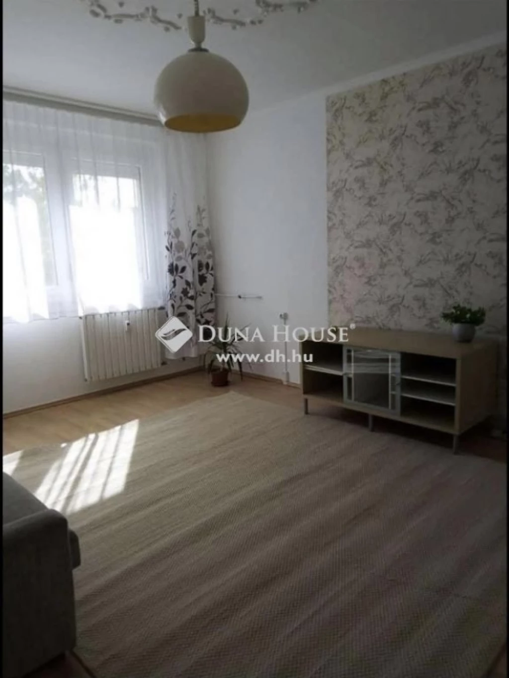 For sale panel flat, Kecskemét, Lóverseny utca