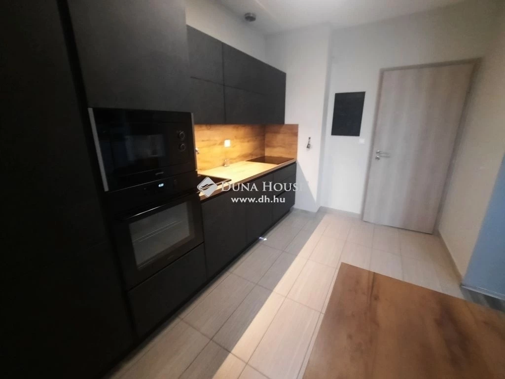 For sale semi-detached house, Kecskemét