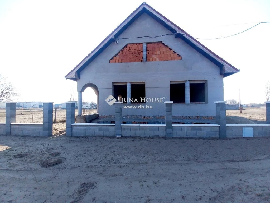 c3-1-name c2-1-name, Kecskemét, Marozsi utca