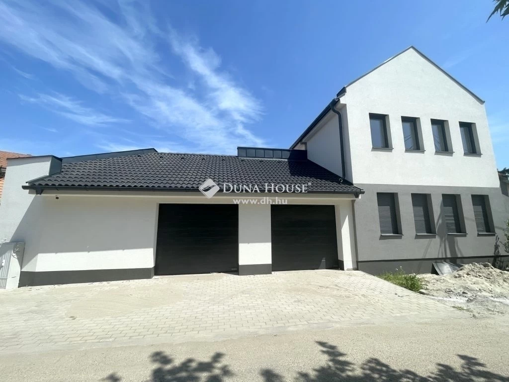 For sale brick flat, Kecskemét, Török utca