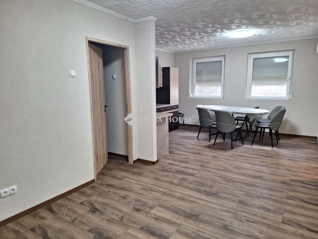 Eladó ház, Budapest 23. ker.
