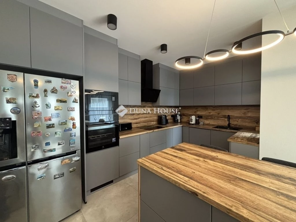 c3-1-name c2-1-name, Kecskemét