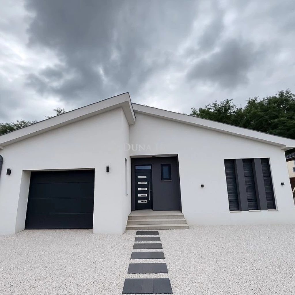 c3-1-name c2-1-name, Kecskemét