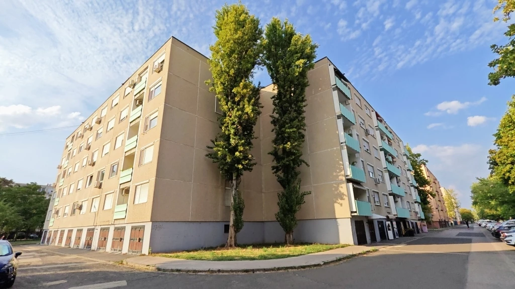 Eladó lakás, Kecskemét