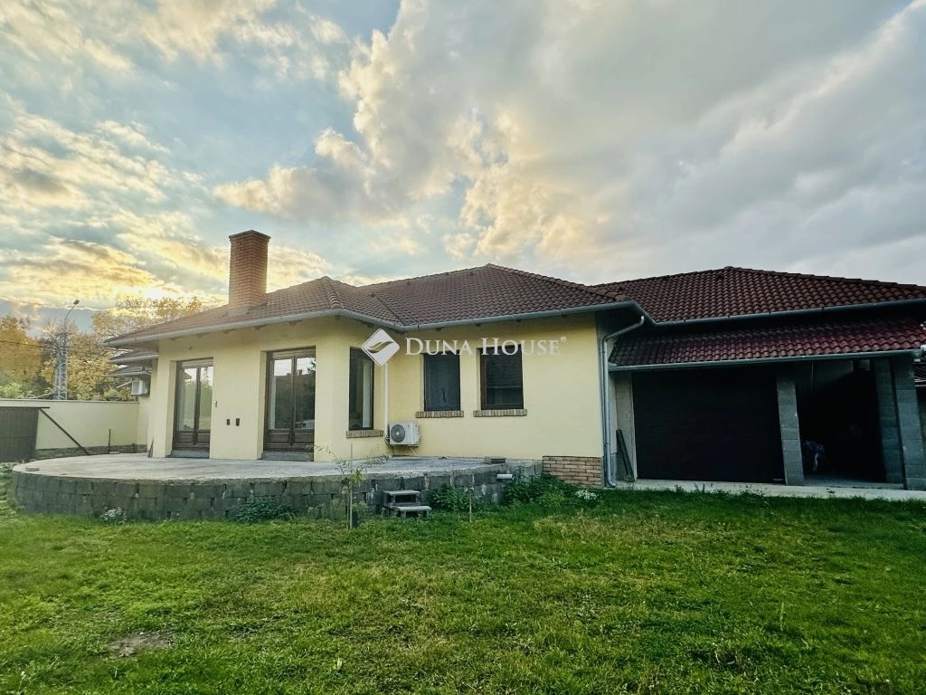 For sale house, Nagykőrös, Ady Endre utca