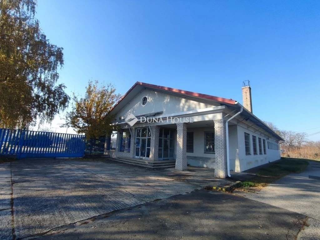 Eladó ipari, Nagykőrös