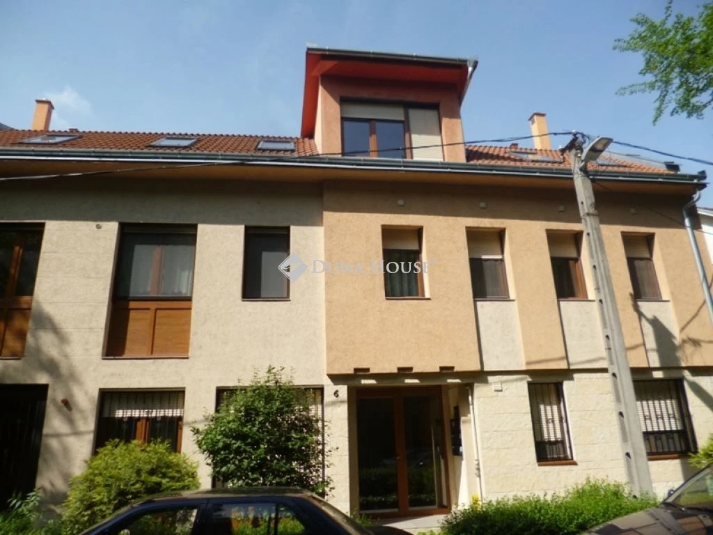 c3-2-name c2-19-name, Kecskemét