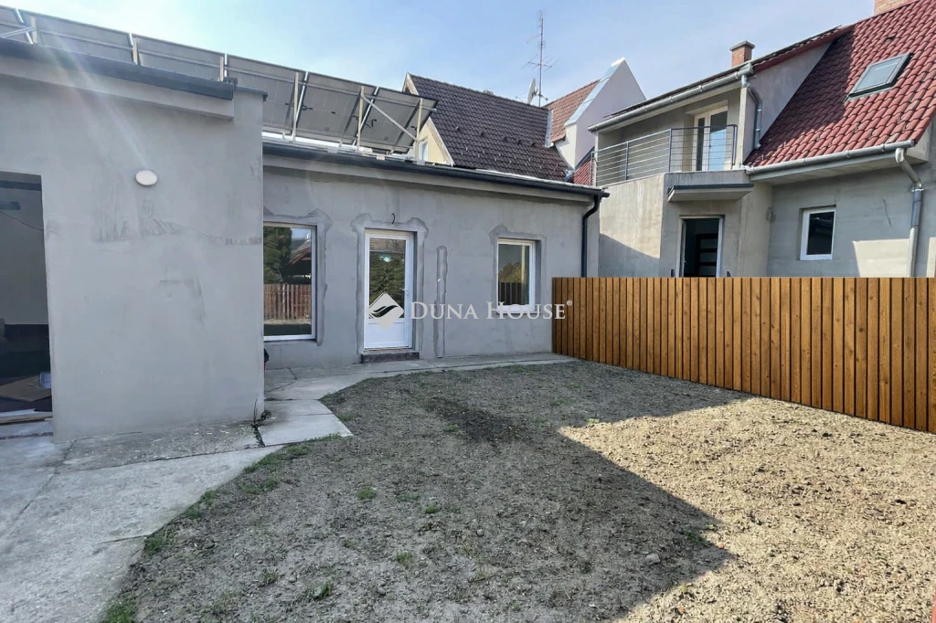 c3-1-name c2-5-name, Kecskemét, Mária-város