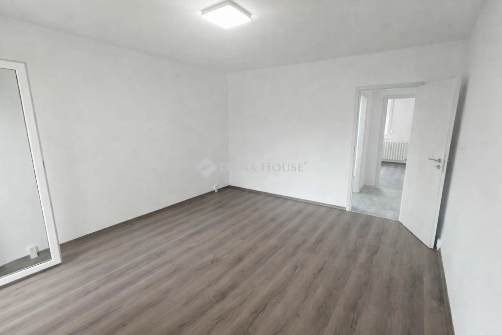 c3-1-name c2-20-name, Kecskemét, Irinyi utca