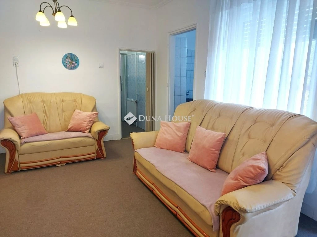 Kiskőrös kedvelt részén 115 nm családi ház eladó