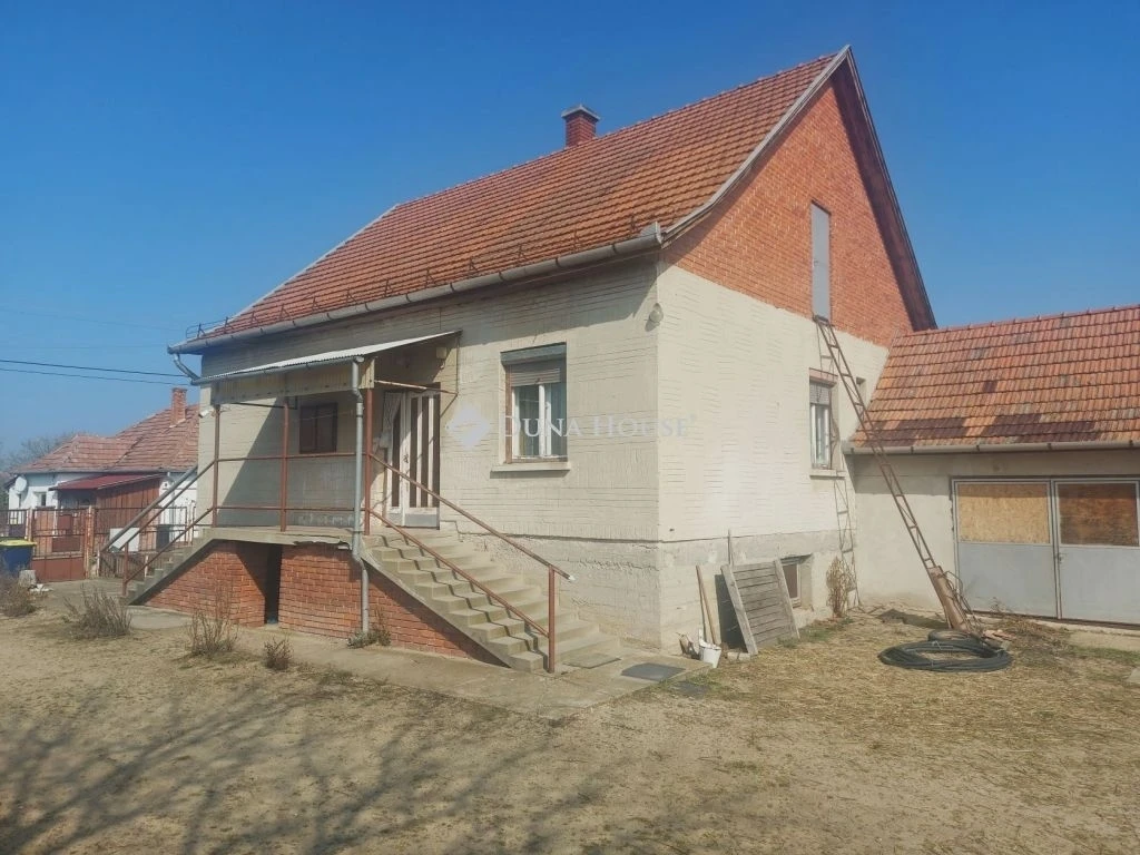 c3-1-name c2-1-name, Izsák