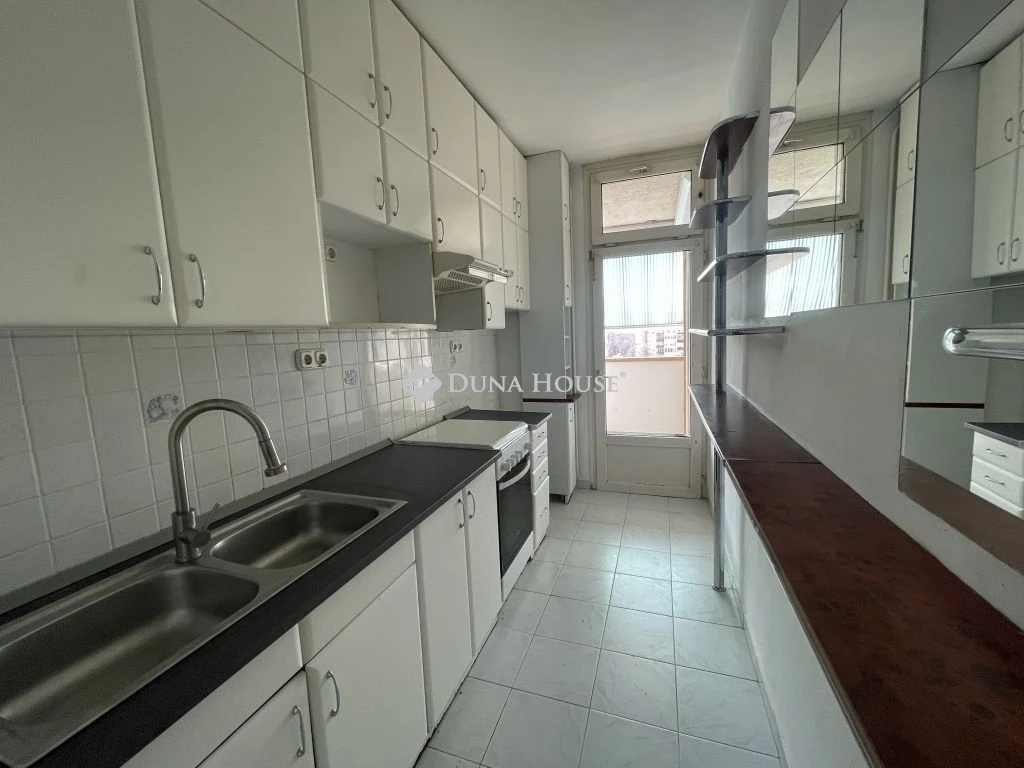 c3-1-name c2-19-name, Kecskemét