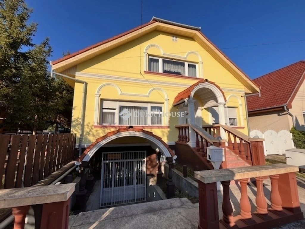 Eladó ház, Kecskemét