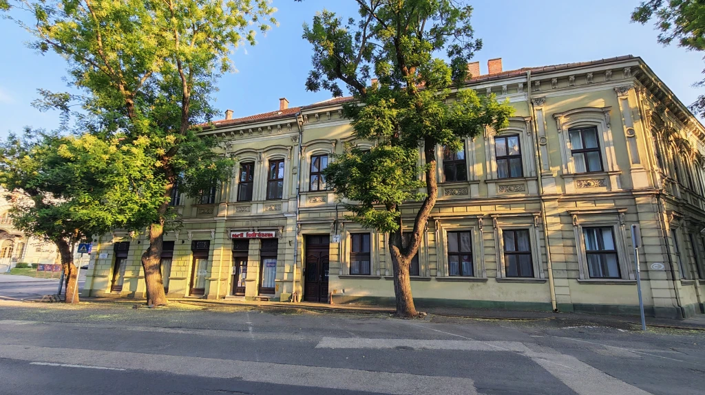 Eladó lakás, Kecskemét
