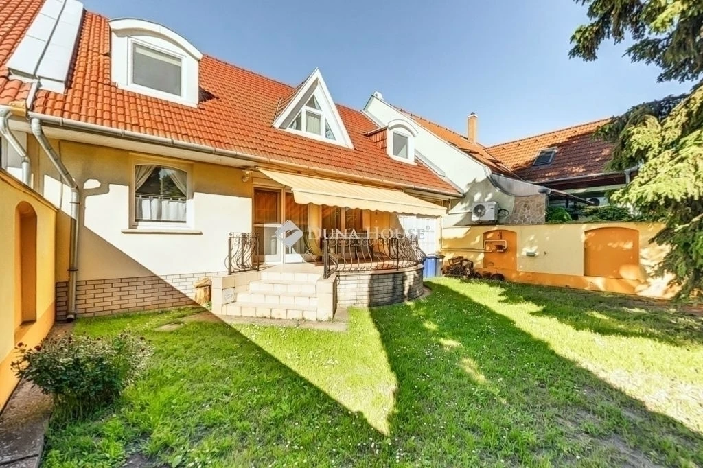 Eladó családi ház, Kecskemét-Hunyadiváros
