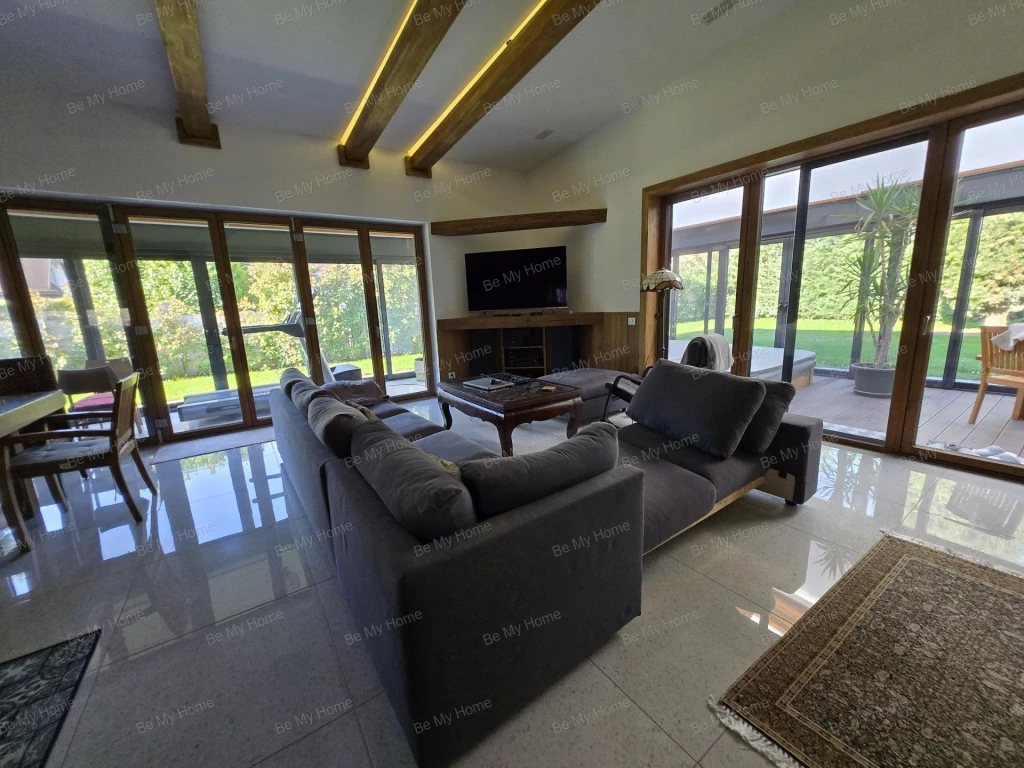 Össze- vagy szétköltözők figyelem! Ritka lehetőség!