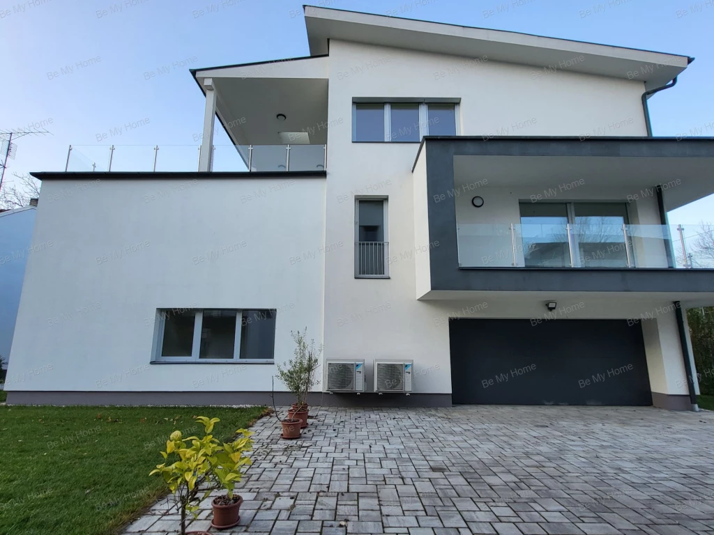 For sale brick flat, Budapest III. kerület, Törökkő